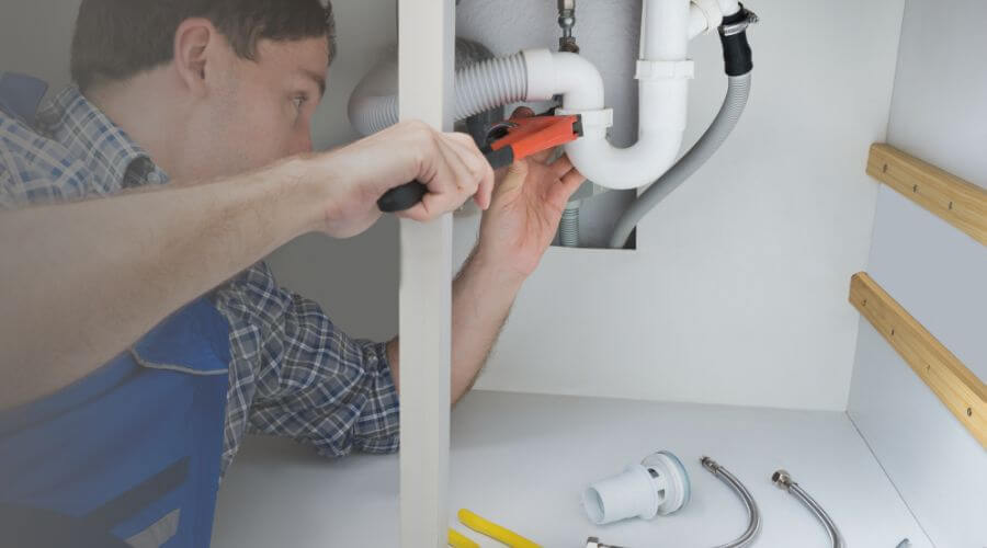 Local tankless water heater installation in Bellwood, IL